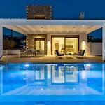 Amberblue Pefkos