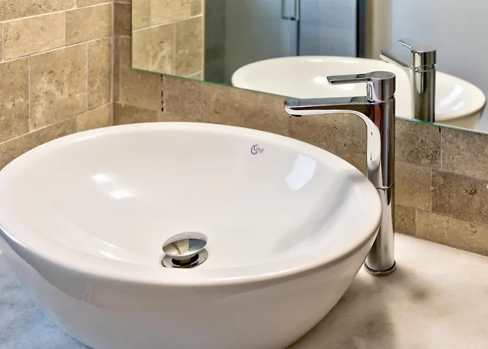 Amberblue Pefkos Villa *