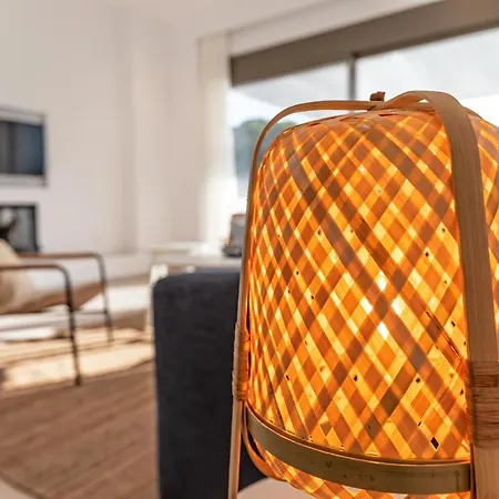 Amberblue Pefkos Вилла