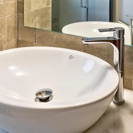 Amberblue Pefkos Вилла *